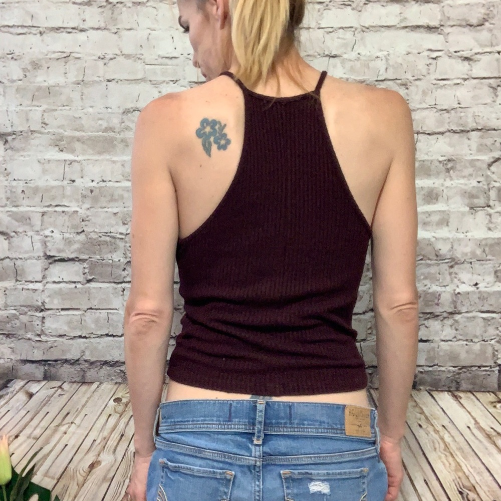‼️Brandy Melville Ribbed Cropped tank ‼️ - Picture 5 of 8